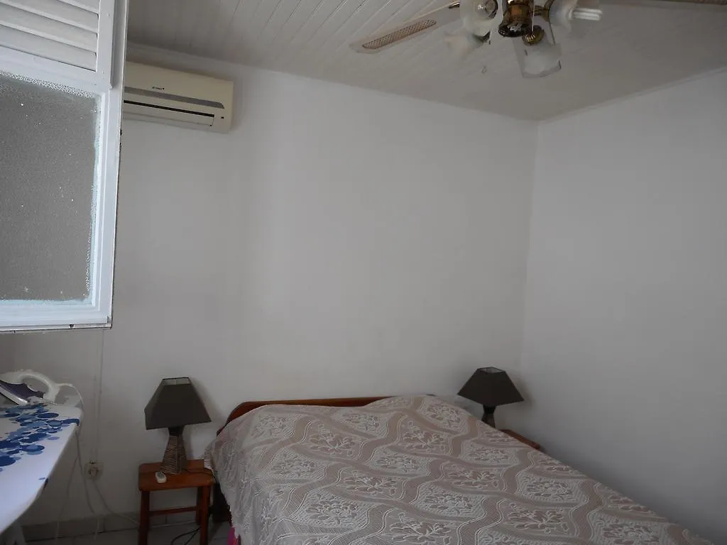 Appartement Vue Jardin Fleuri Le Lamentin Apartment