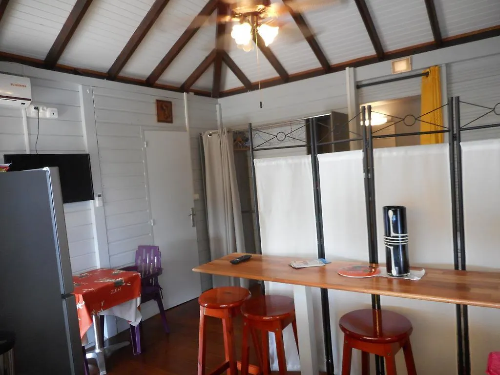 Appartement Vue Jardin Fleuri Le Lamentin