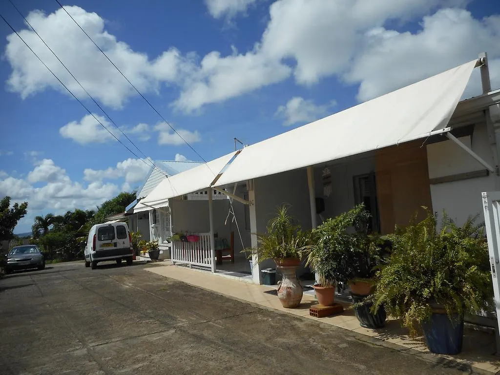 Apartment Appartement Vue Jardin Fleuri Le Lamentin Martinique