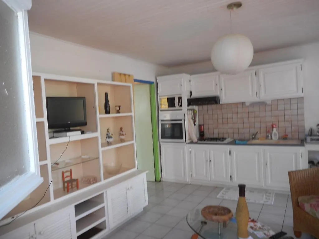 Appartement Vue Jardin Fleuri Le Lamentin Apartment
