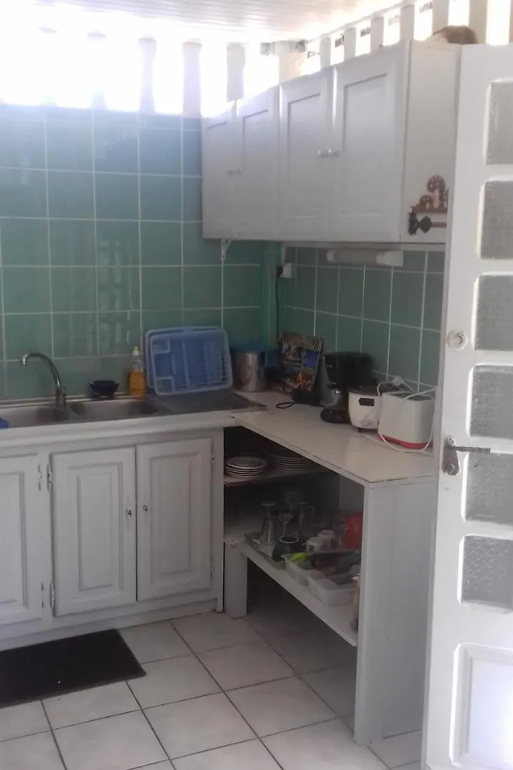 Appartement Vue Jardin Fleuri Le Lamentin Martinique